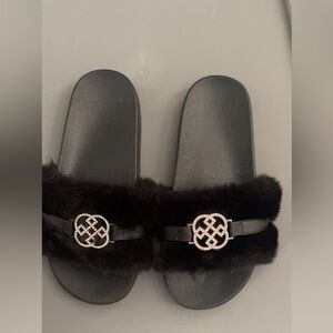 Luxurious Black Fur Slide Sandals